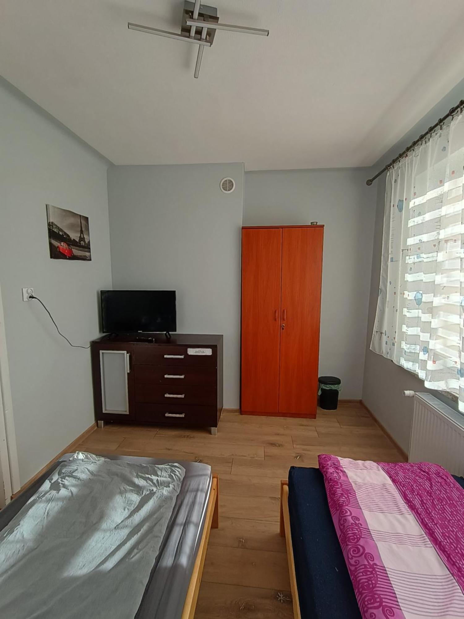 Noclegi Nad S-Ka Miechow Bagian luar foto